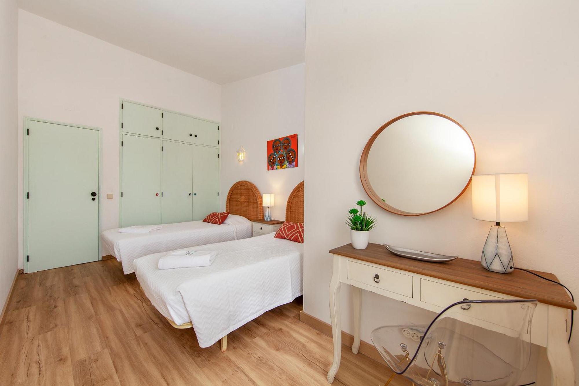 B86 - Beachline Apartment In Praia Da Luz Luaran gambar